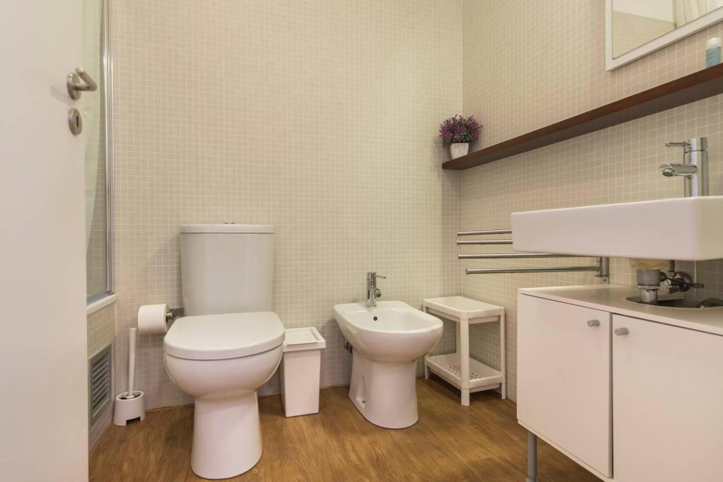 Comfortable Apartment In Campo Pequeno Lissabon Exterior foto